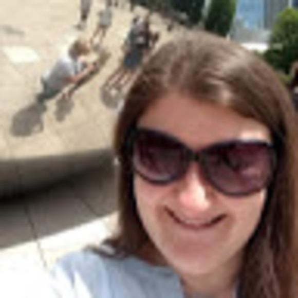 Meet your Posher, Joanna - Picture 1 of 1